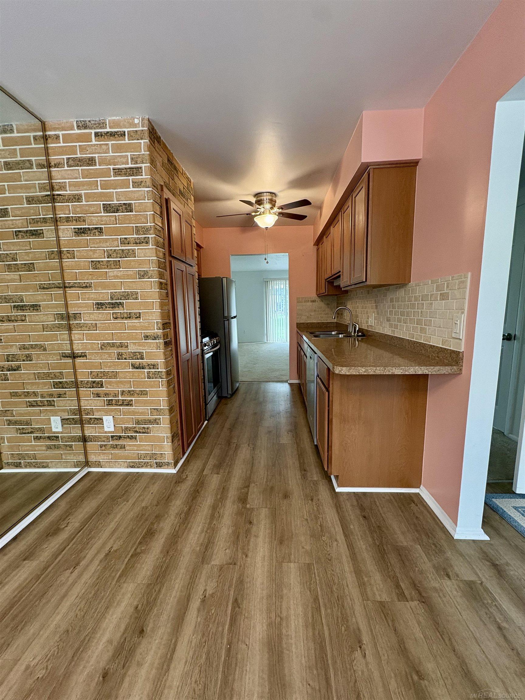 4384 15 Mile Road, Unit 63 Sterling Heights, MI 48310 - Photo 9 of 27