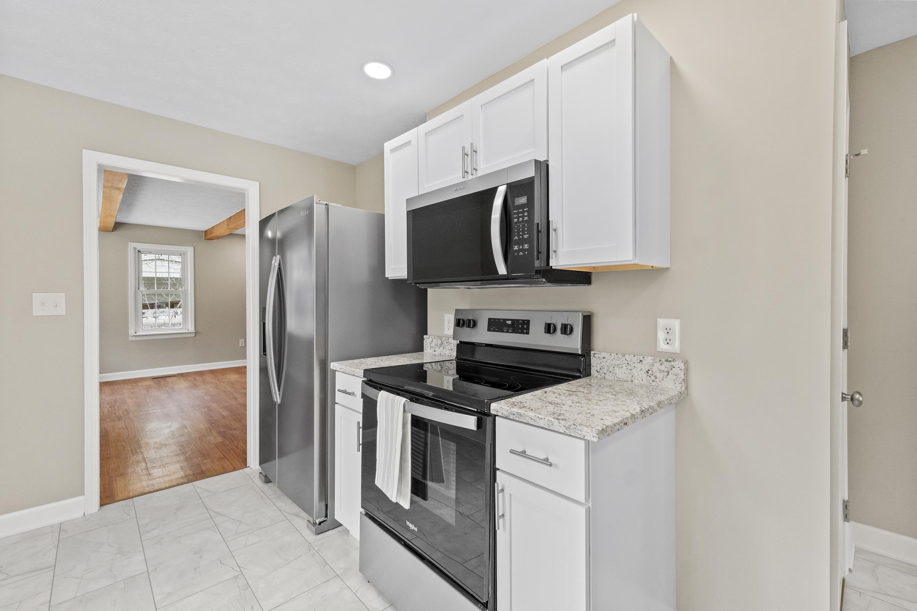 2933 Boy Scout Road Ashland, KY 41102 - Photo 12 of 31 Gallery Image 12