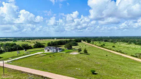 $749,900 | 1252 County Road 388, Hallettsville, TX 77964