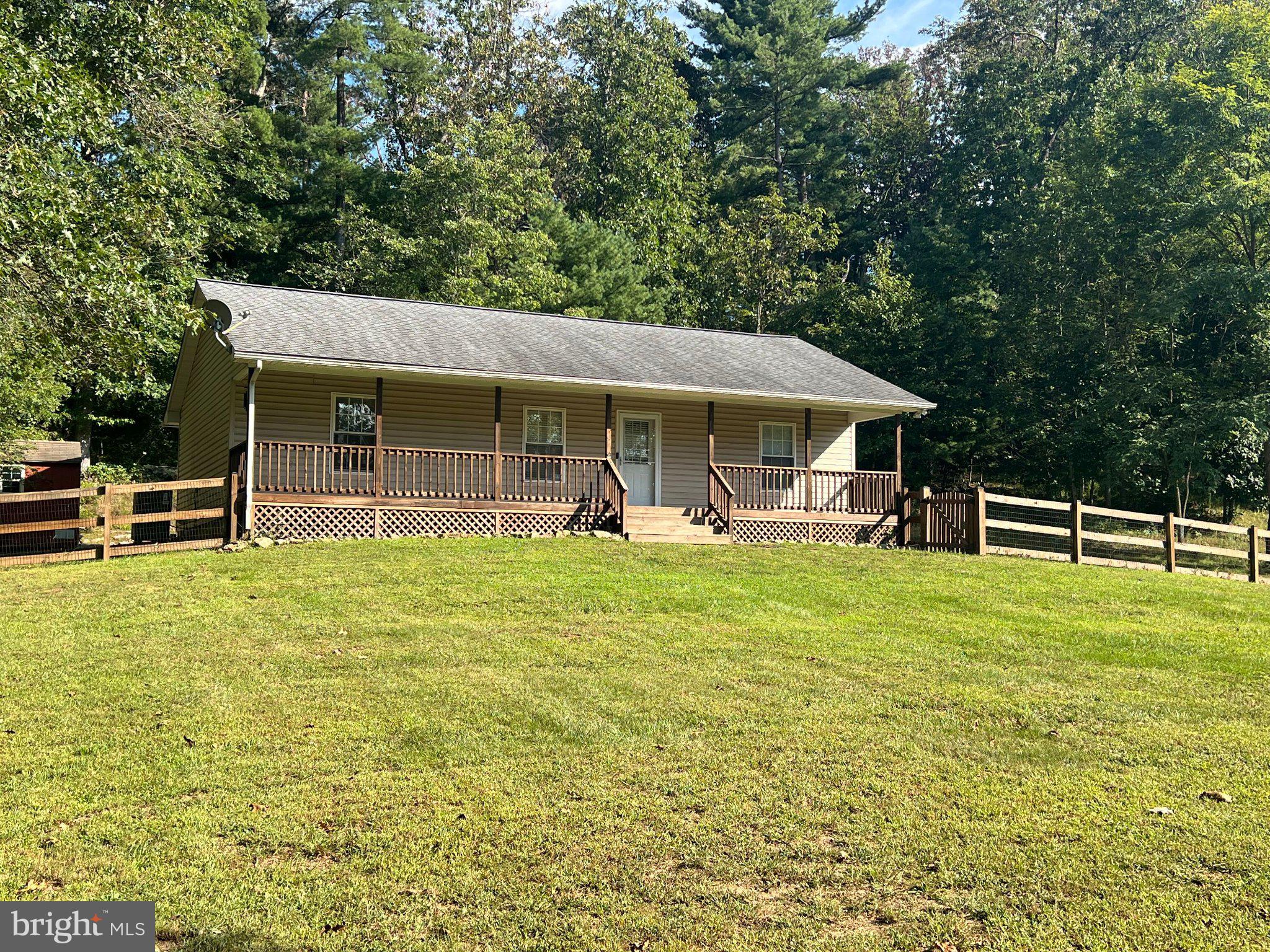 807 Christian Church Road High View, WV 26808 - Photo 4 of 41 Gallery Image 4