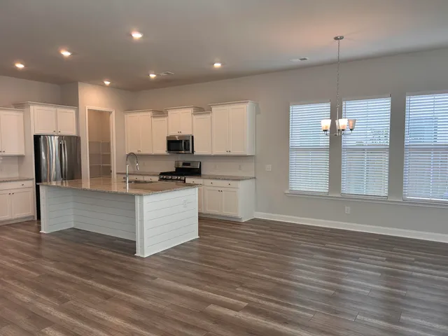 $2,400 | 894 Clay Fld Trail, Ridgeville, SC 29472