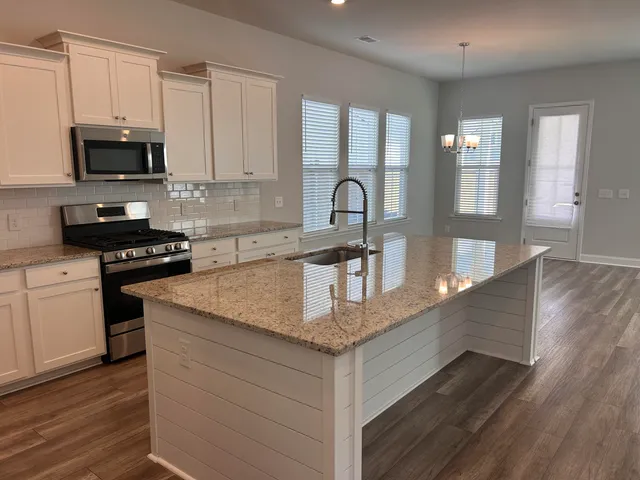 $2,400 | 894 Clay Fld Trail, Ridgeville, SC 29472