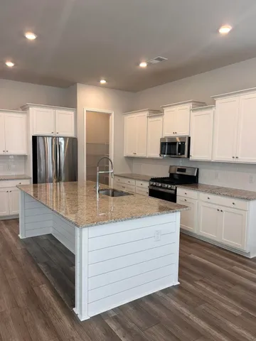 $2,400 | 894 Clay Fld Trail, Ridgeville, SC 29472