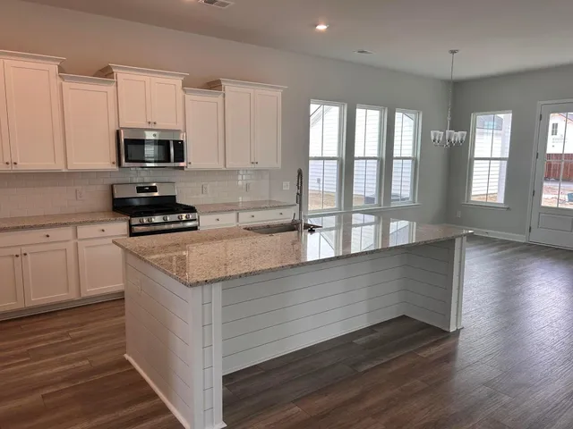 $2,400 | 894 Clay Fld Trail, Ridgeville, SC 29472