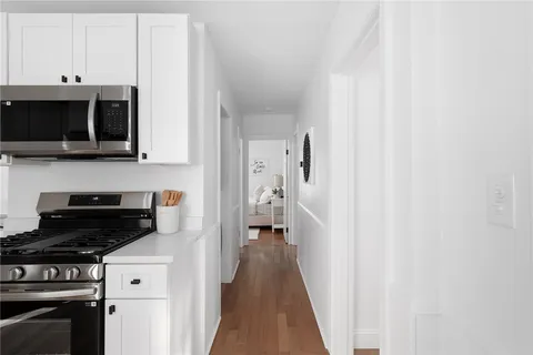 $525,000 | 292 Sowams Road, Barrington, RI 02806