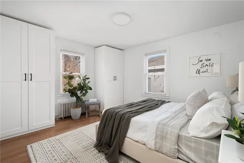 $525,000 | 292 Sowams Road, Barrington, RI 02806