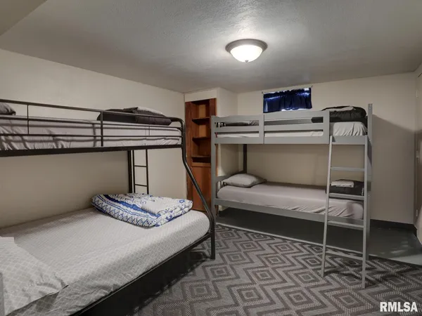 $230,000 | 85 North Warsaw Street, Nauvoo, IL 62354