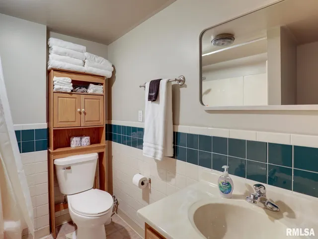 $249,000 | 85 North Warsaw Street, Nauvoo, IL 62354