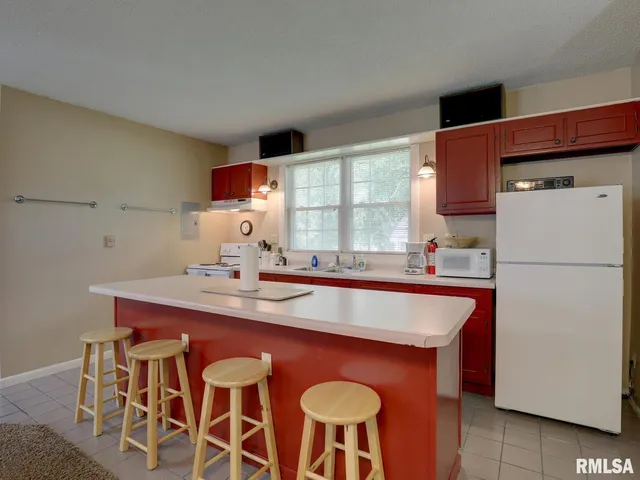 $249,000 | 85 North Warsaw Street, Nauvoo, IL 62354