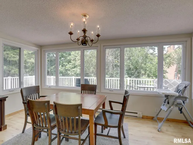 $249,000 | 85 North Warsaw Street, Nauvoo, IL 62354