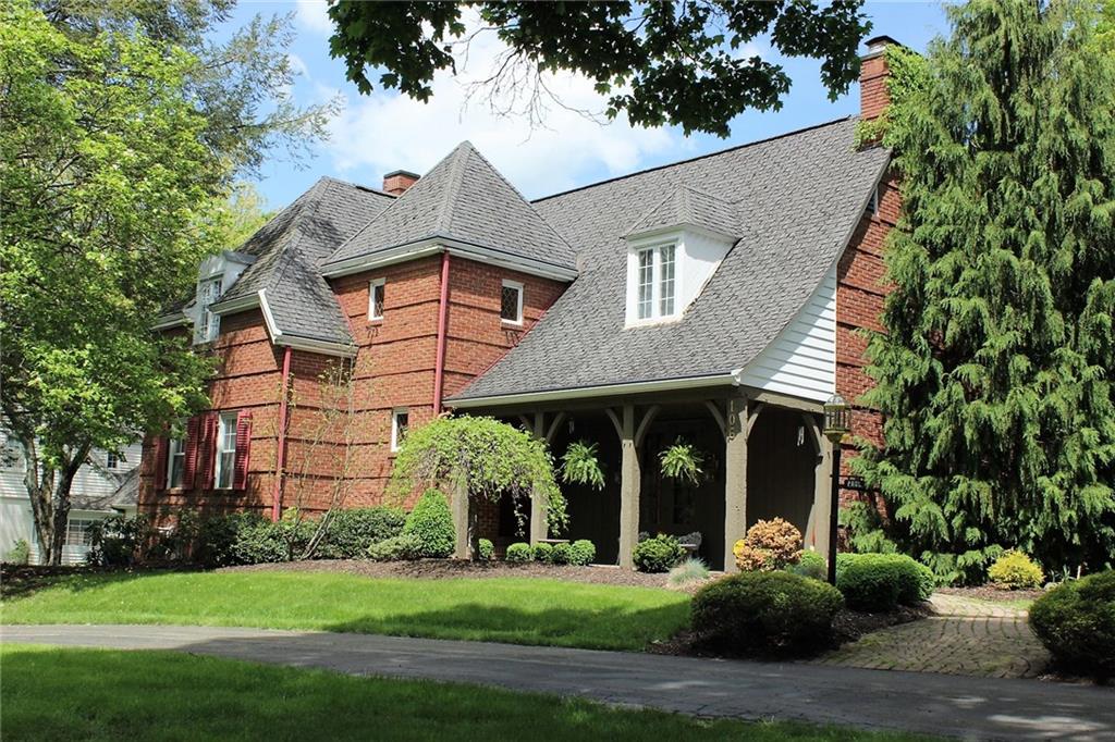 106 Ludwig Road New Castle, PA 16105 - Photo 2 of 23 Gallery Image 2