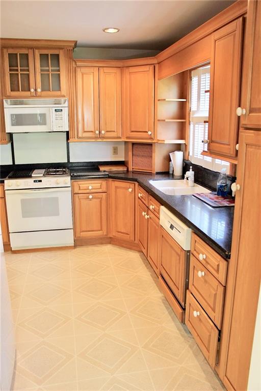 106 Ludwig Road New Castle, PA 16105 - Photo 14 of 23 Gallery Image 14