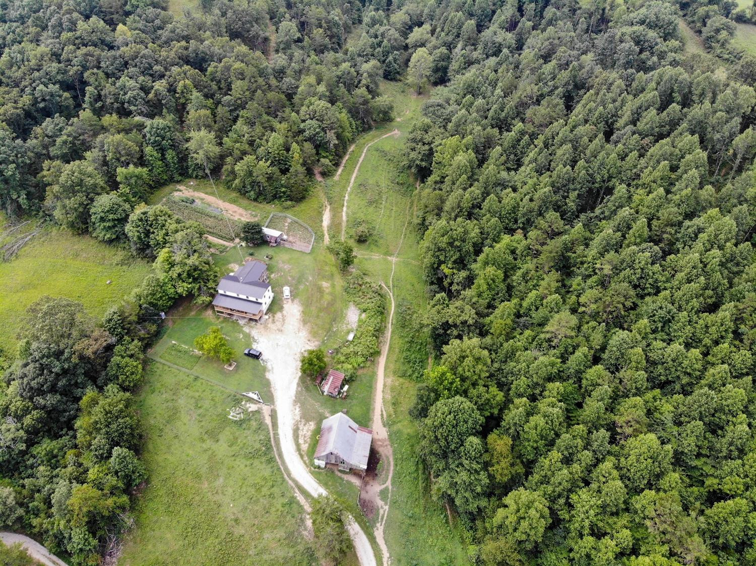 1809 Ingram Road Annville, KY 40402 - Photo 16 of 78 Photo 16