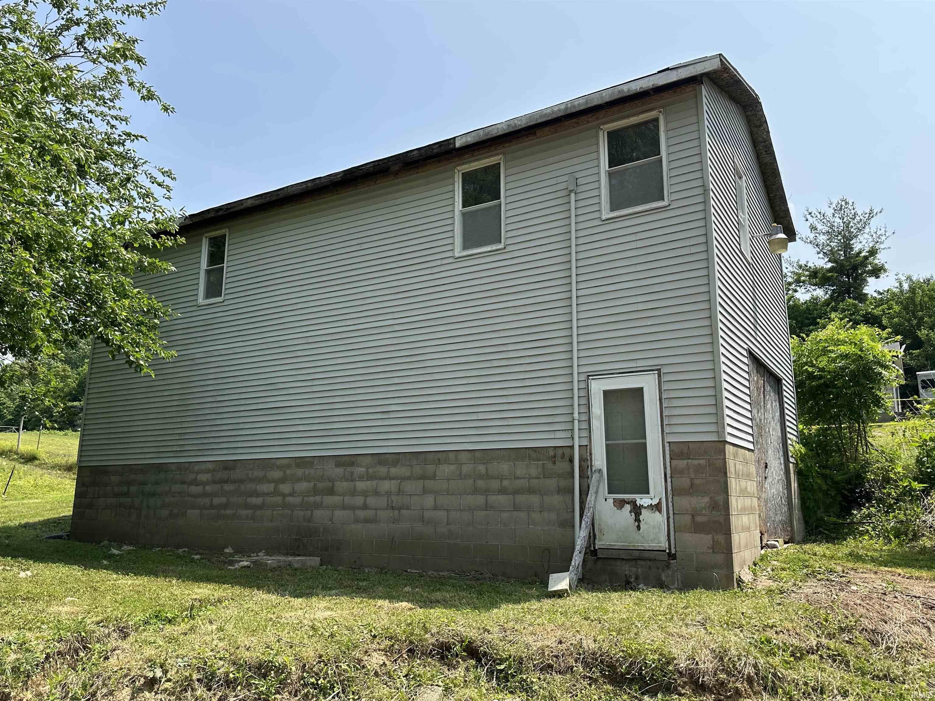 1439 Spice Valley Road Mitchell, IN 47446 - Photo 11 of 13