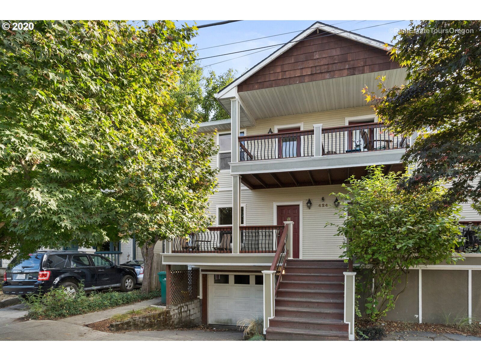 424 Northeast Morris Street, Unit B Portland, OR 97212 - Photo 2 of 31