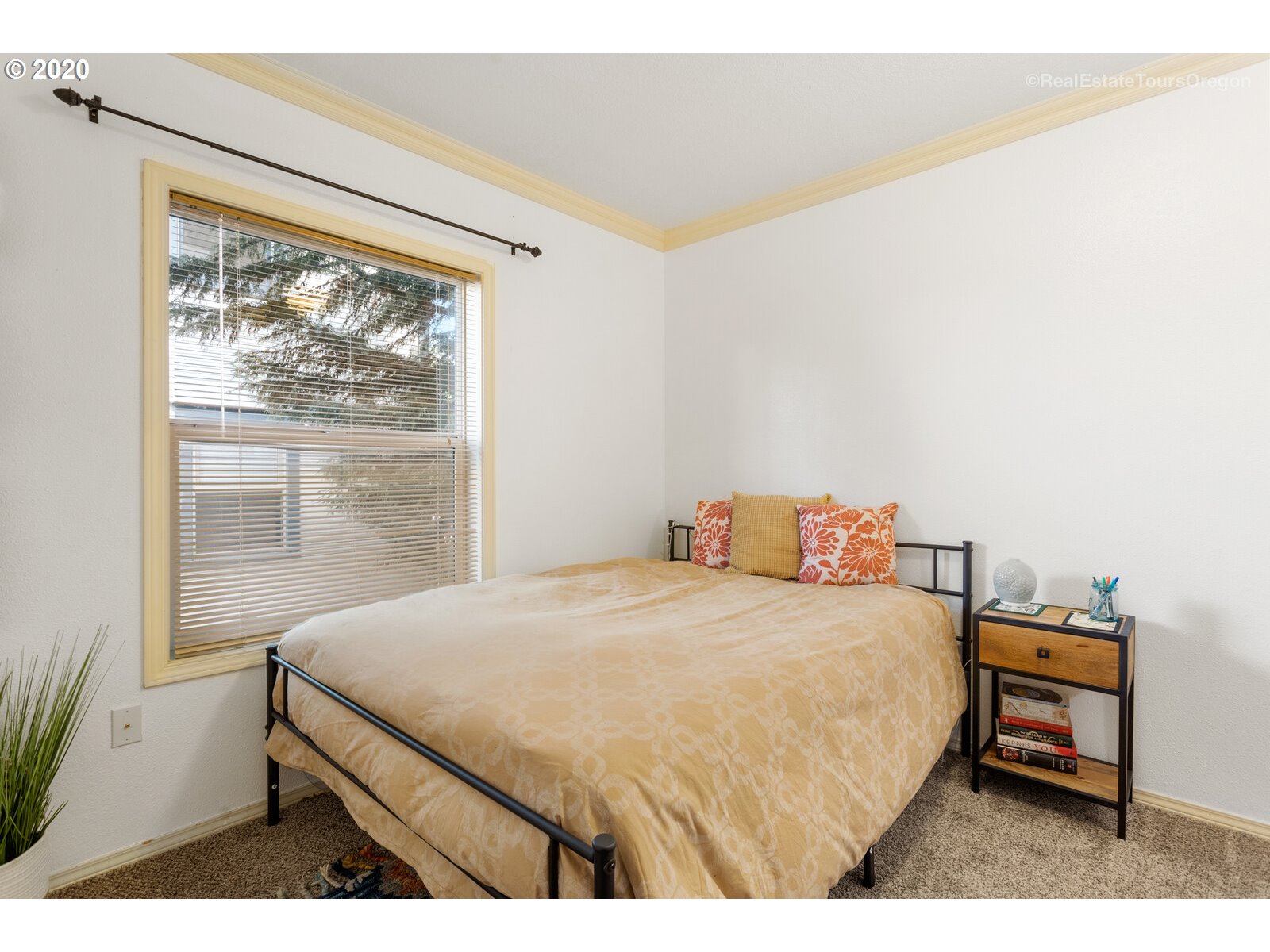 424 Northeast Morris Street, Unit B Portland, OR 97212 - Photo 15 of 31
