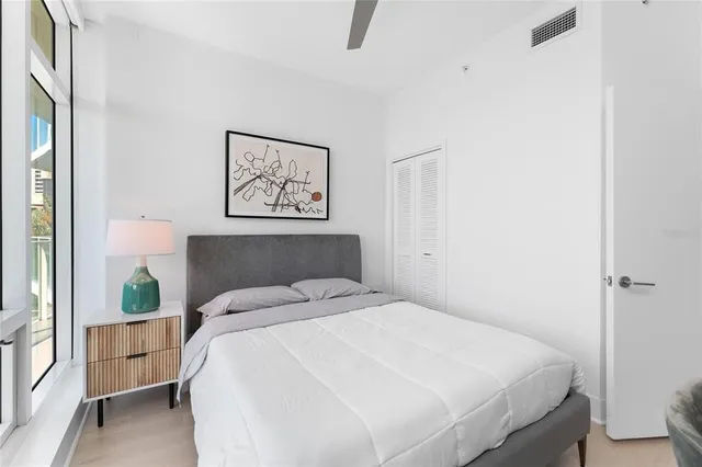 $5,300 | 175 1st Street South, Unit 406, St. Petersburg, FL 33701