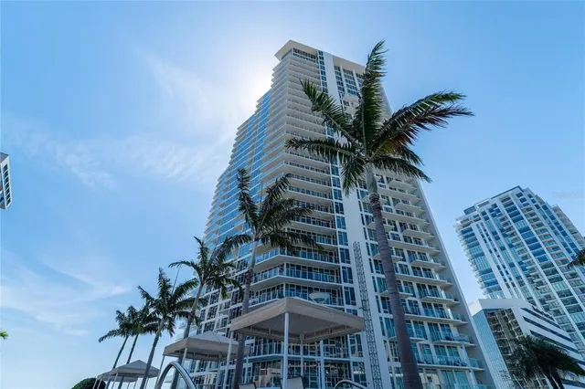 $5,300 | 175 1st Street South, Unit 406, St. Petersburg, FL 33701