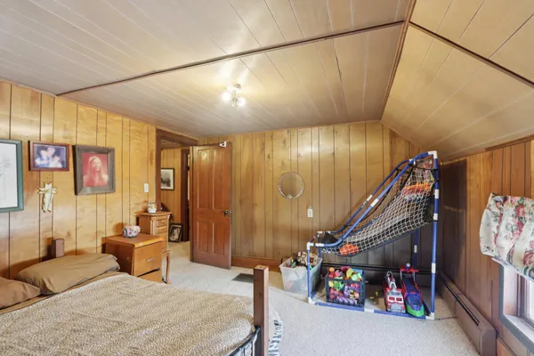 $389,900 | W11057 County Rd D, Pella, WI 54950