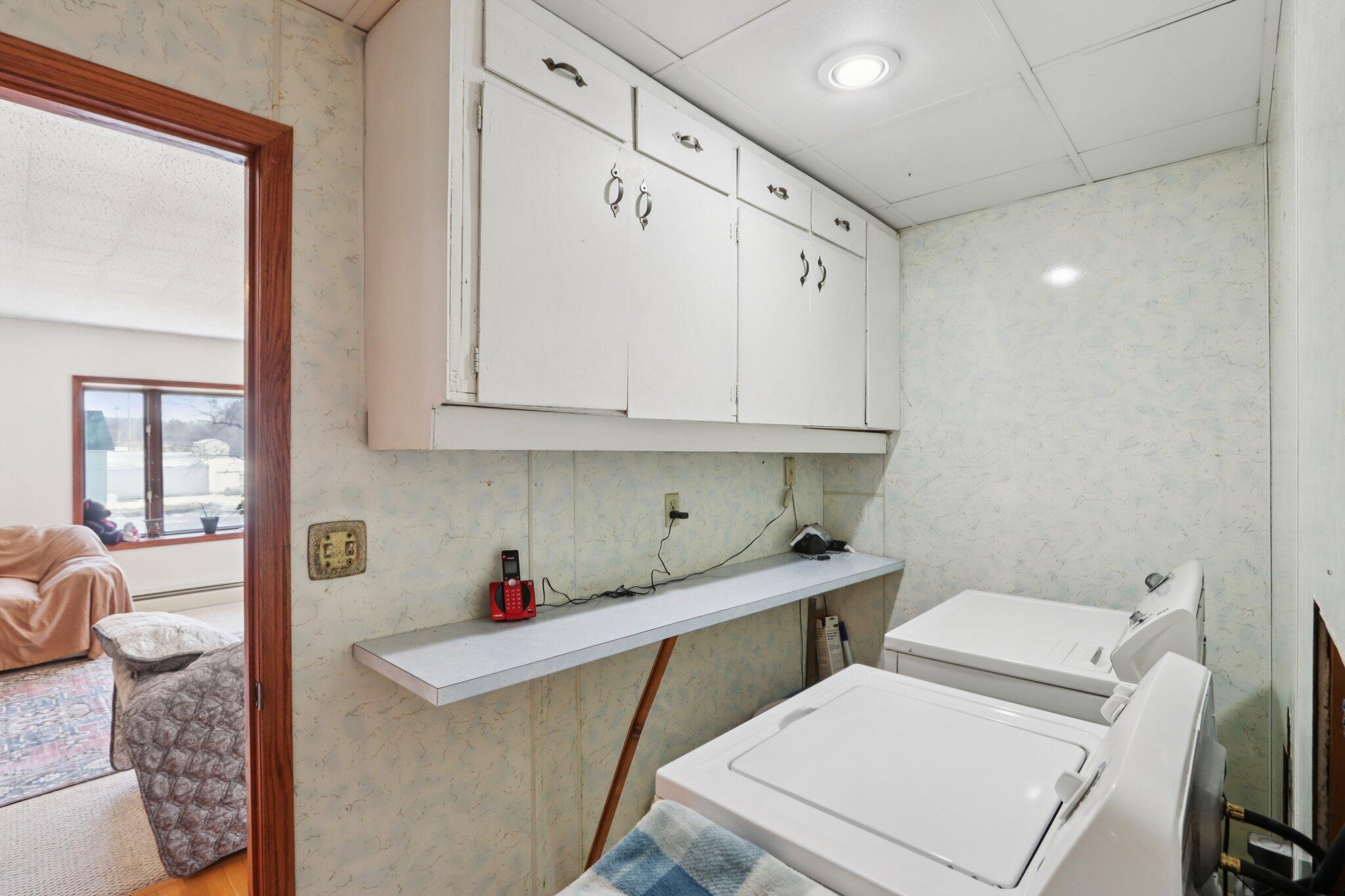 W11057 County Rd D Pella, WI 54950 - Photo 26 of 84 Laundry Room