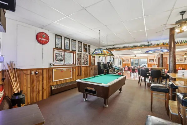 $389,900 | W11057 County Rd D, Pella, WI 54950