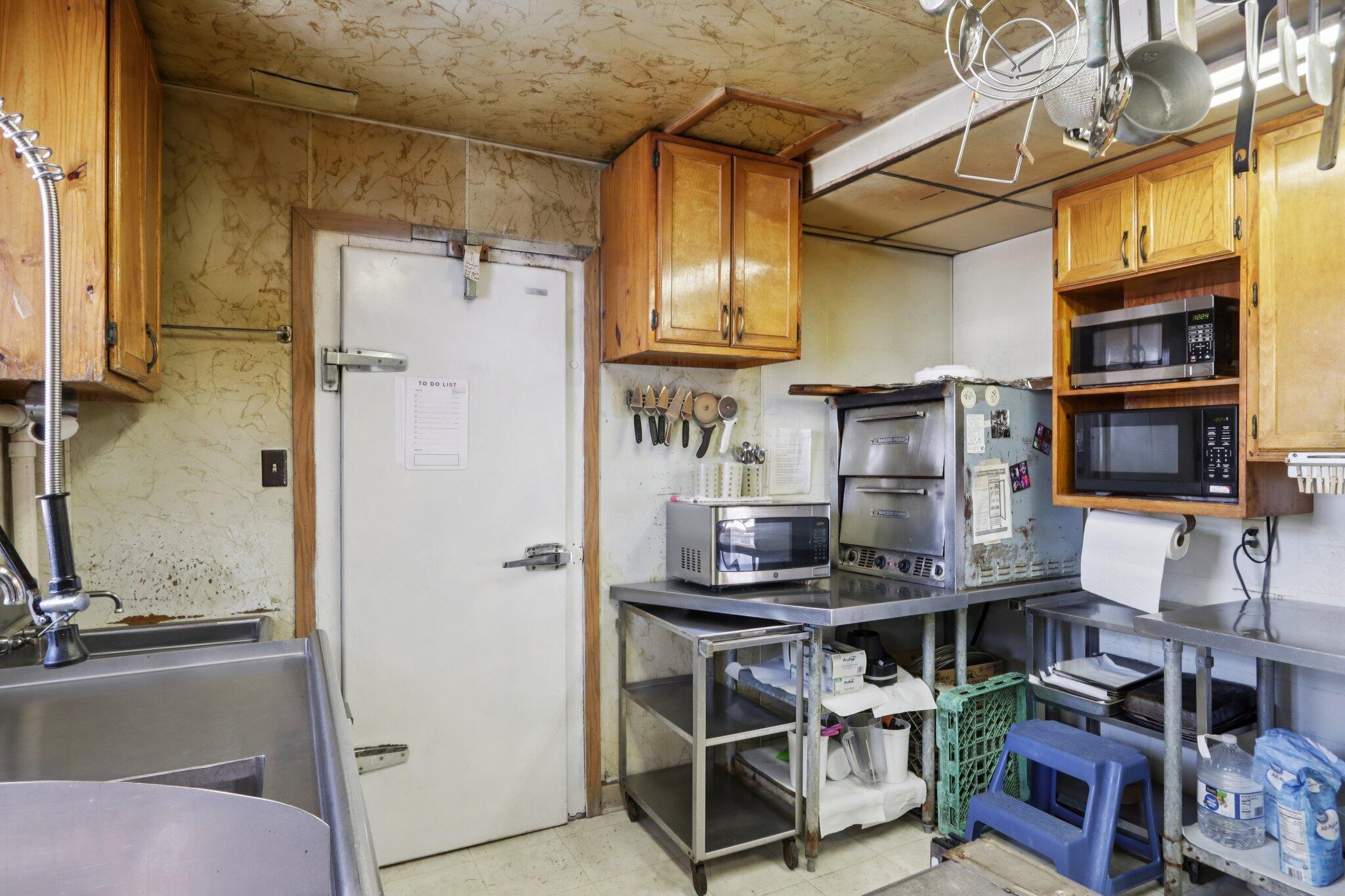 W11057 County Rd D Pella, WI 54950 - Photo 65 of 84 68-web-or-mls-W11057 County Rd D-S1402-0