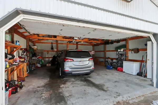 $389,900 | W11057 County Rd D, Pella, WI 54950