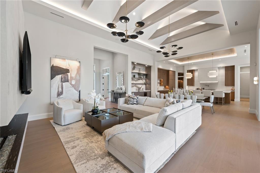 444 Orchid Drive Naples, FL 34102 - Photo 15 of 50