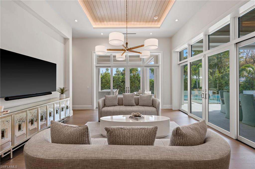 444 Orchid Drive Naples, FL 34102 - Photo 25 of 50