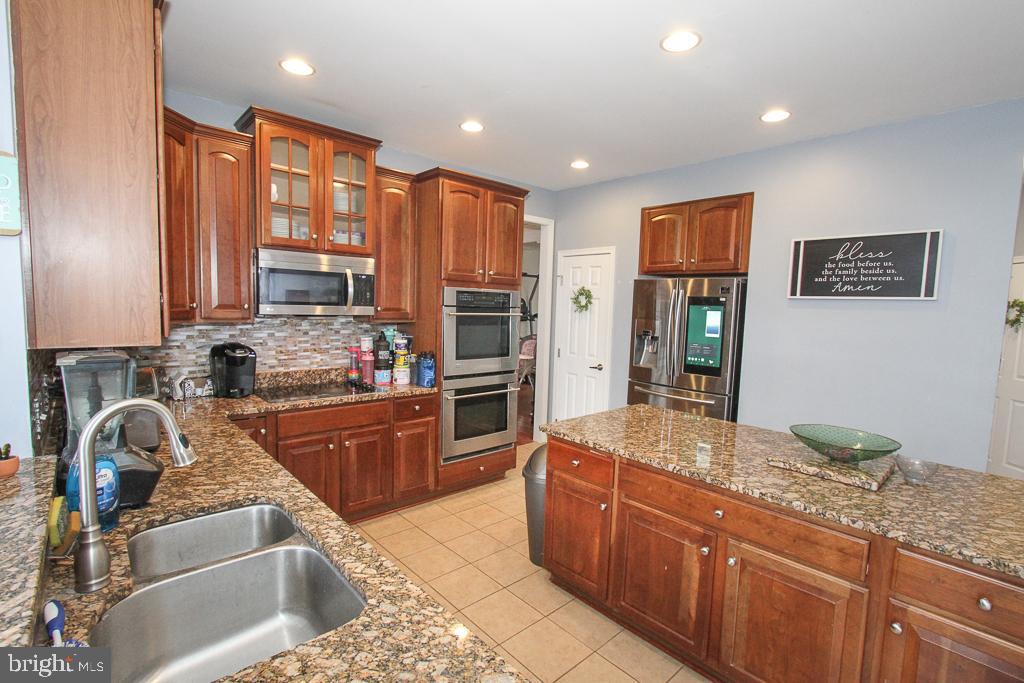 54 Gehringer Road Barto, PA 19504 - Photo 8 of 38 Gallery Image 8