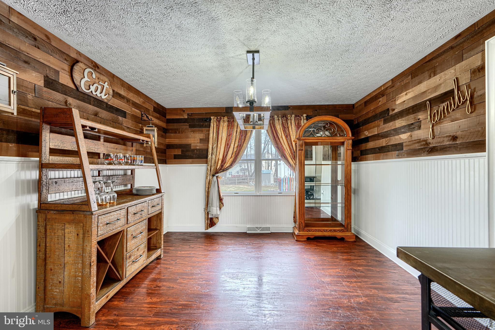 521 Beards Hill Road Aberdeen, MD 21001 - Photo 11 of 71 Dining room