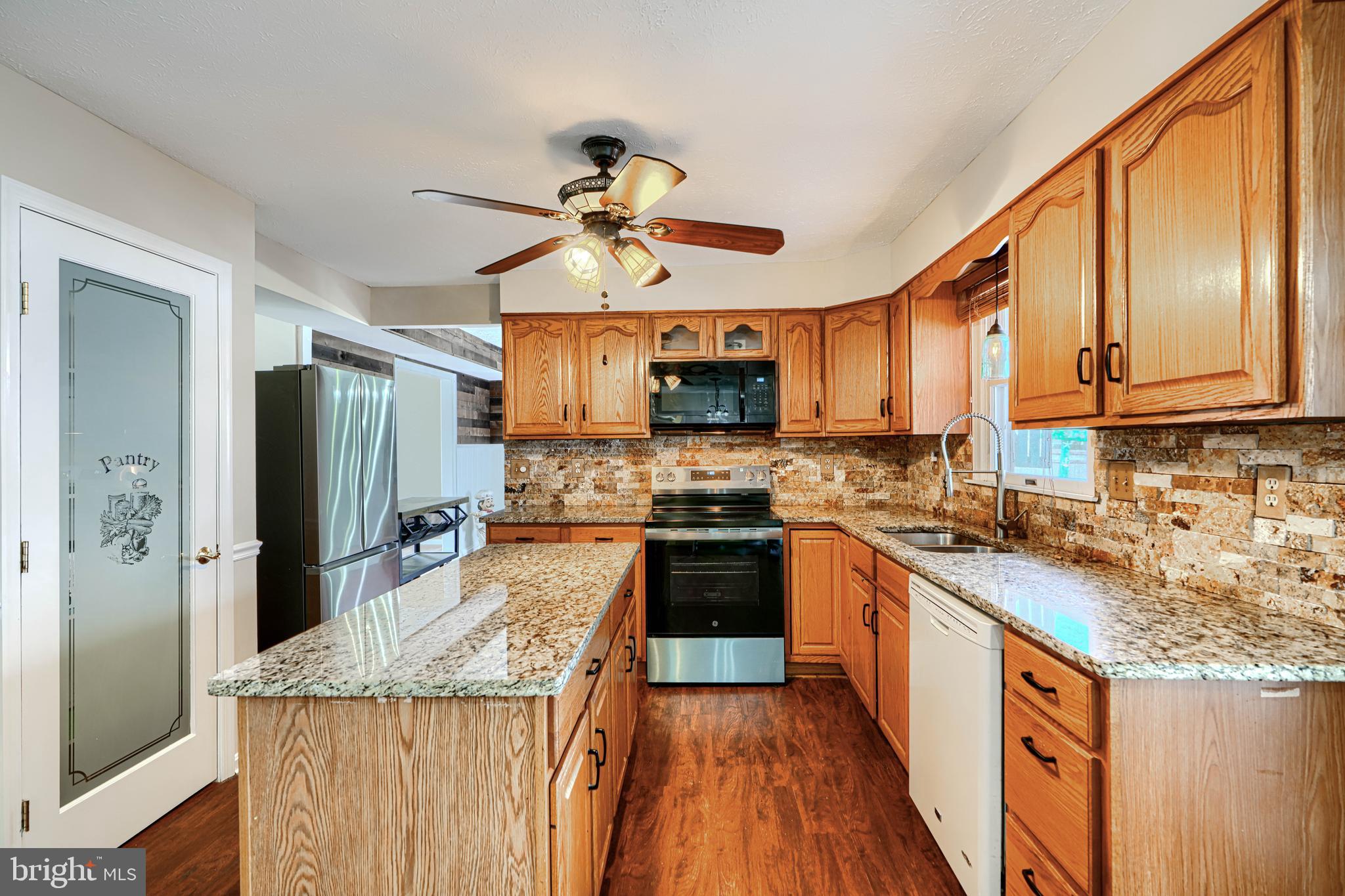 521 Beards Hill Road Aberdeen, MD 21001 - Photo 16 of 71