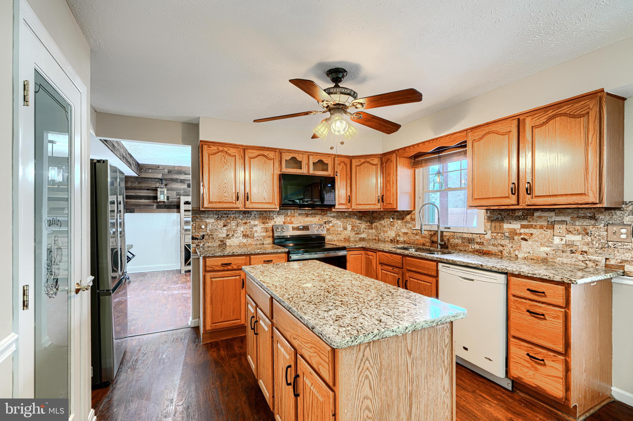 521 Beards Hill Road Aberdeen, MD 21001 - Photo 17 of 71