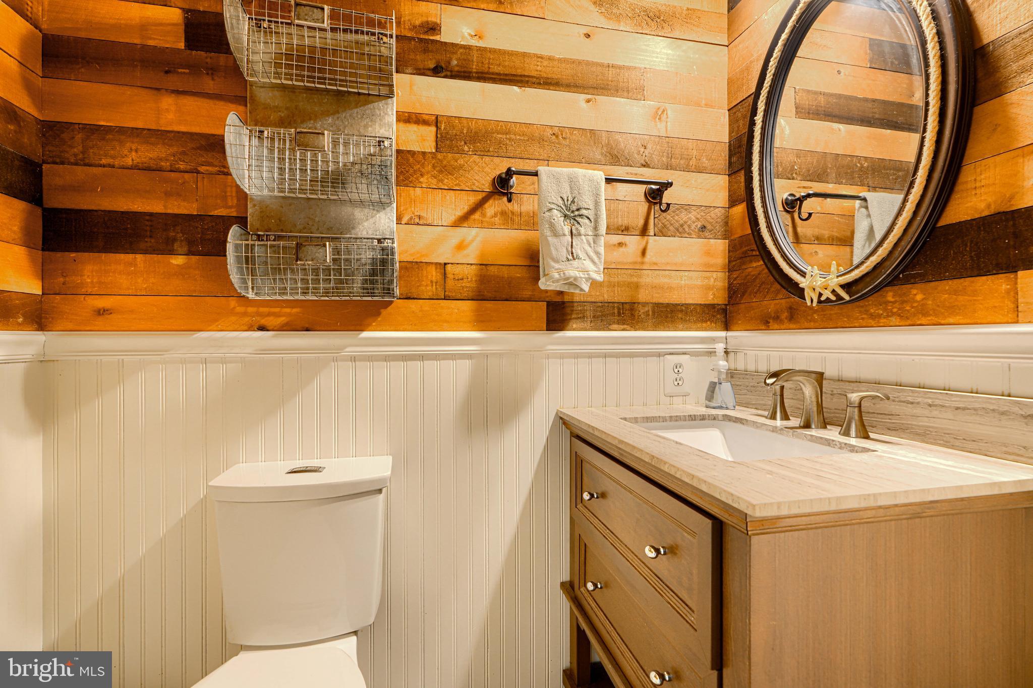 521 Beards Hill Road Aberdeen, MD 21001 - Photo 19 of 71 Main floor half bath