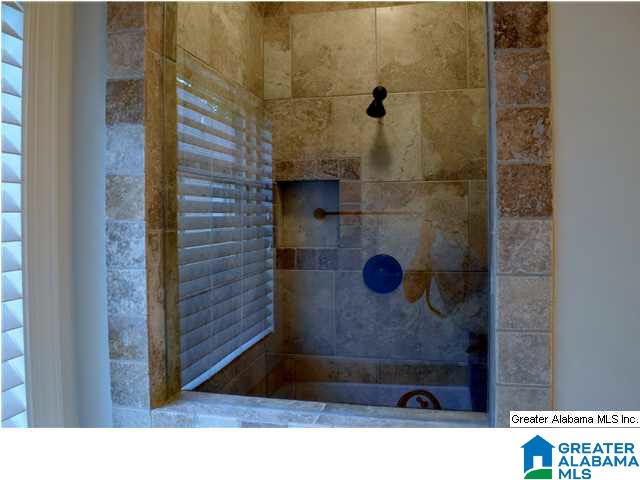 222 Dunrobin Cove Pelham, AL 35124 - Photo 12 of 19