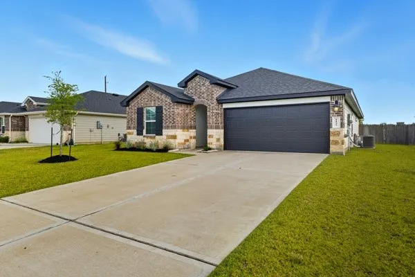 $2,500 | 1137 Buffalograss Trail, Sealy, TX 77474