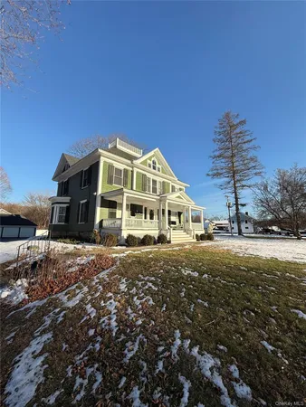 $1,500 | 104 East Main Street, Unit 5, Pawling, NY 12564