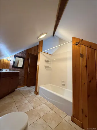 $1,500 | 104 East Main Street, Unit 5, Pawling, NY 12564