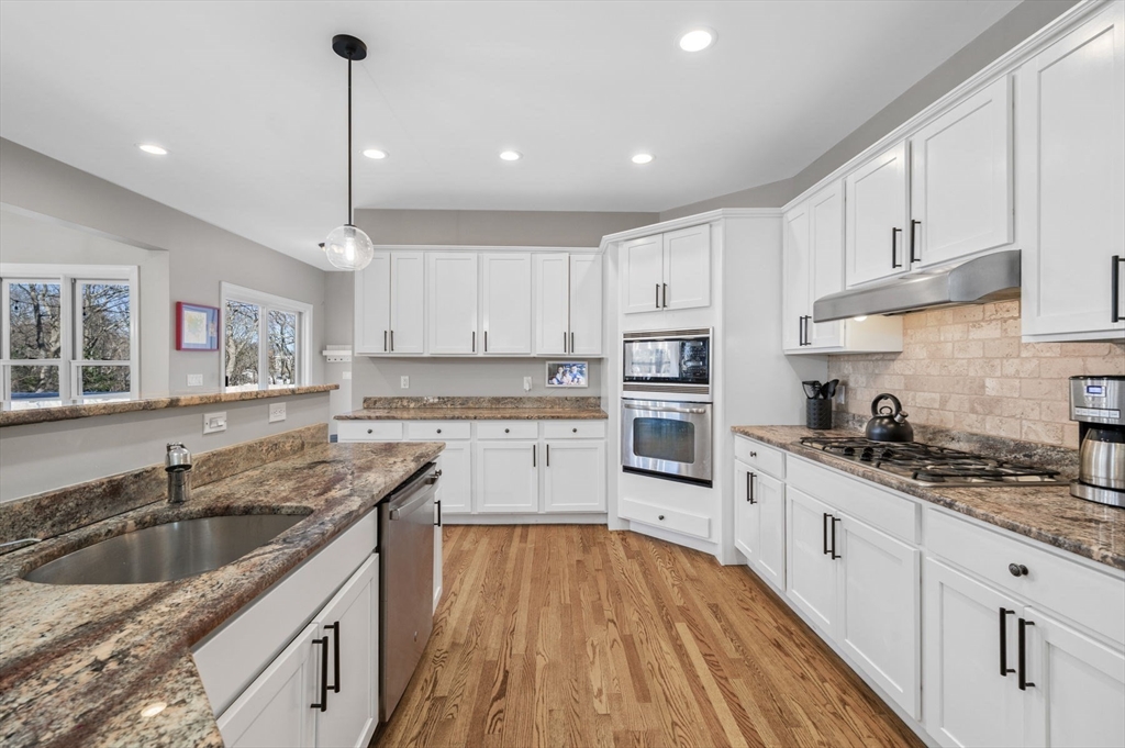 63 Mountwood Road Swampscott, MA 01907 - Photo 12 of 42