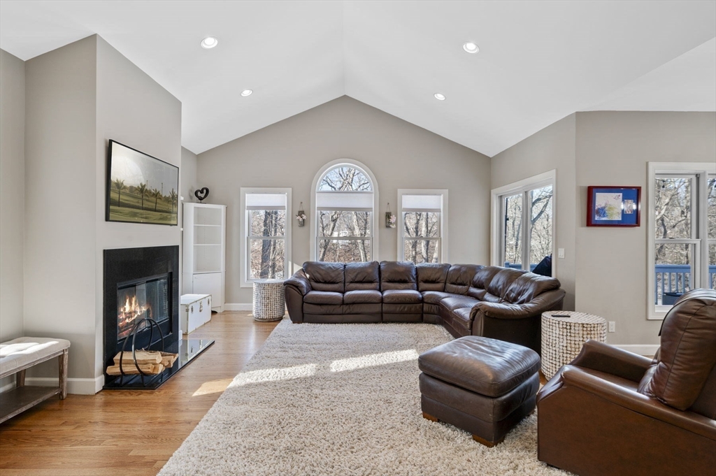 63 Mountwood Road Swampscott, MA 01907 - Photo 18 of 42