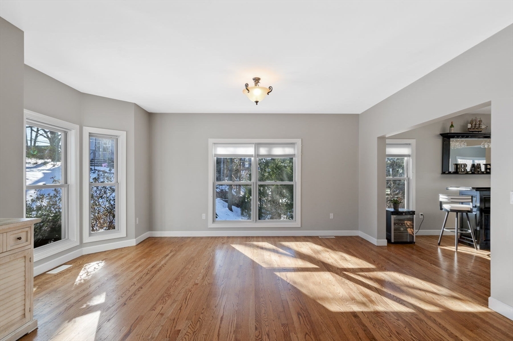 63 Mountwood Road Swampscott, MA 01907 - Photo 7 of 42