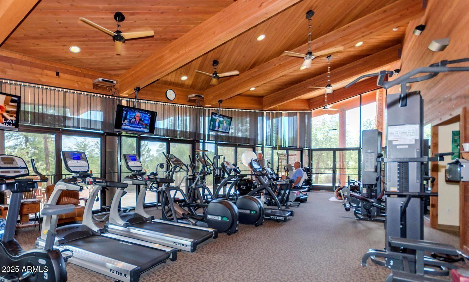 500 North Grapevine Drive Payson, AZ 85541 - Photo 55 of 55 a view of a room with gym equipment