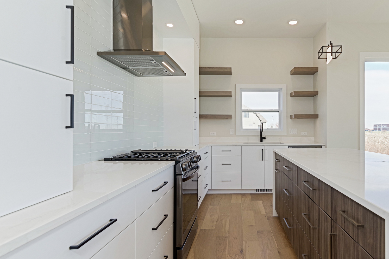 1252 Silver Oak Circle Normal, IL 61761 - Photo 16 of 46