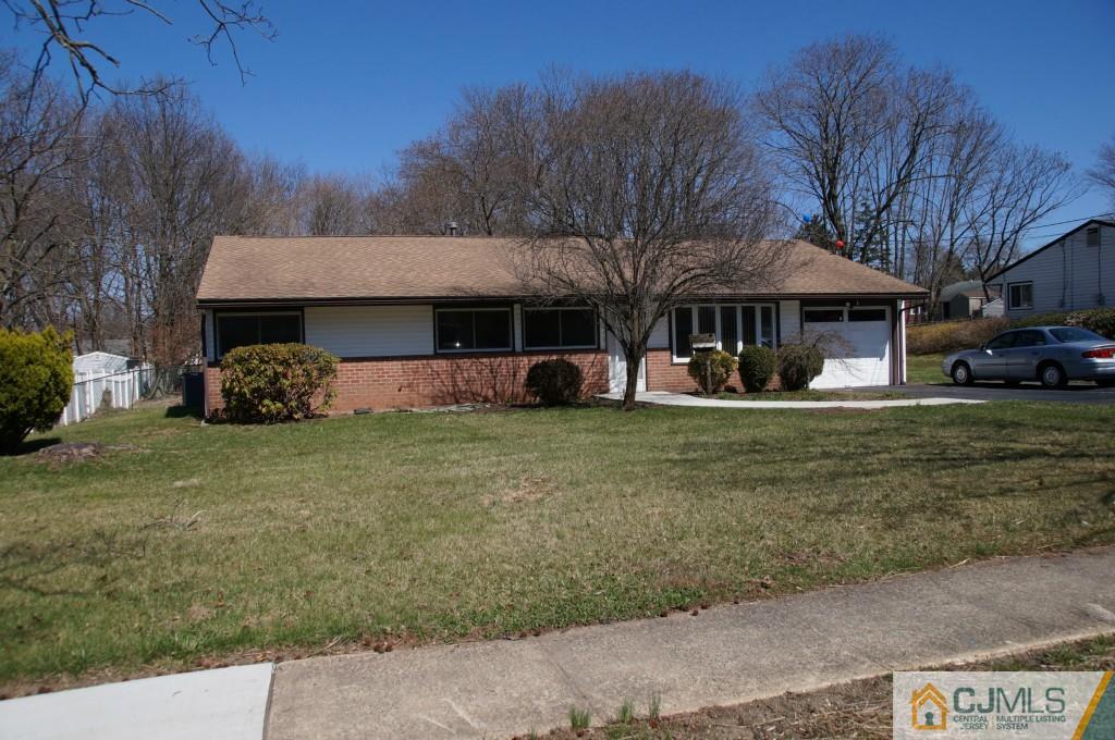 20 Rumson Road Kendall Park, NJ 08824 - Photo 11 of 12 Gallery Image 11