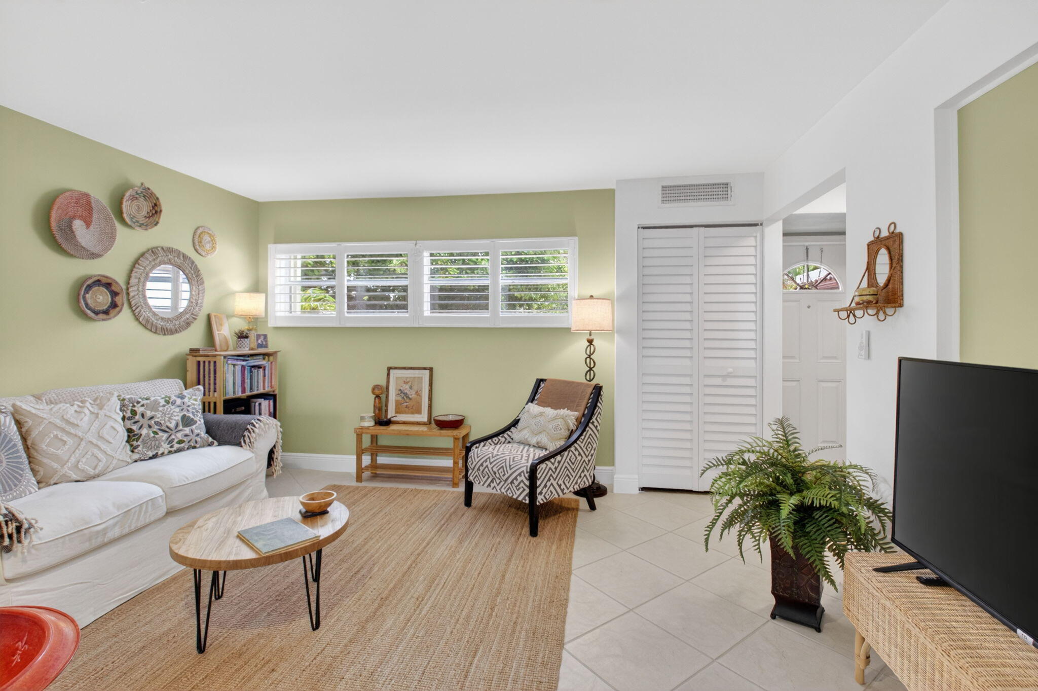 149 Northwest 70th Street, Unit 106C Boca Raton, FL 33487 - Photo 7 of 41 9-web-or-mls-DSC_9273