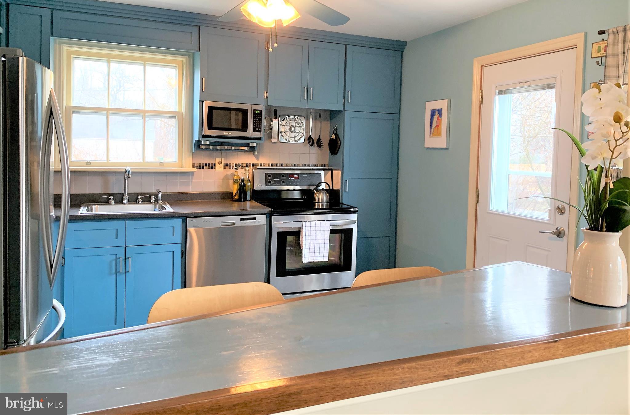 2811 New Falls Road Bristol, PA 19007 - Photo 10 of 20 Gallery Image 10