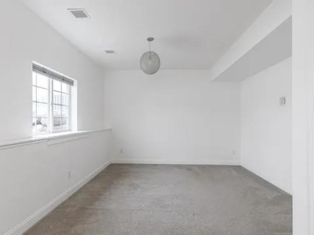 31 Fall Street South Burlington, VT 05403 - Photo 11 of 14