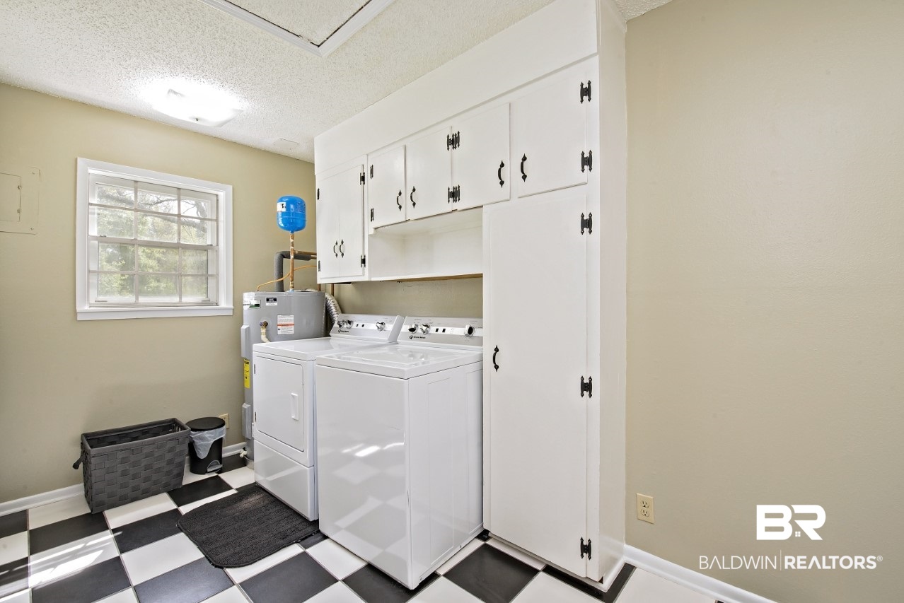 5396 Hartley Road Satsuma, AL 36572 - Photo 16 of 48