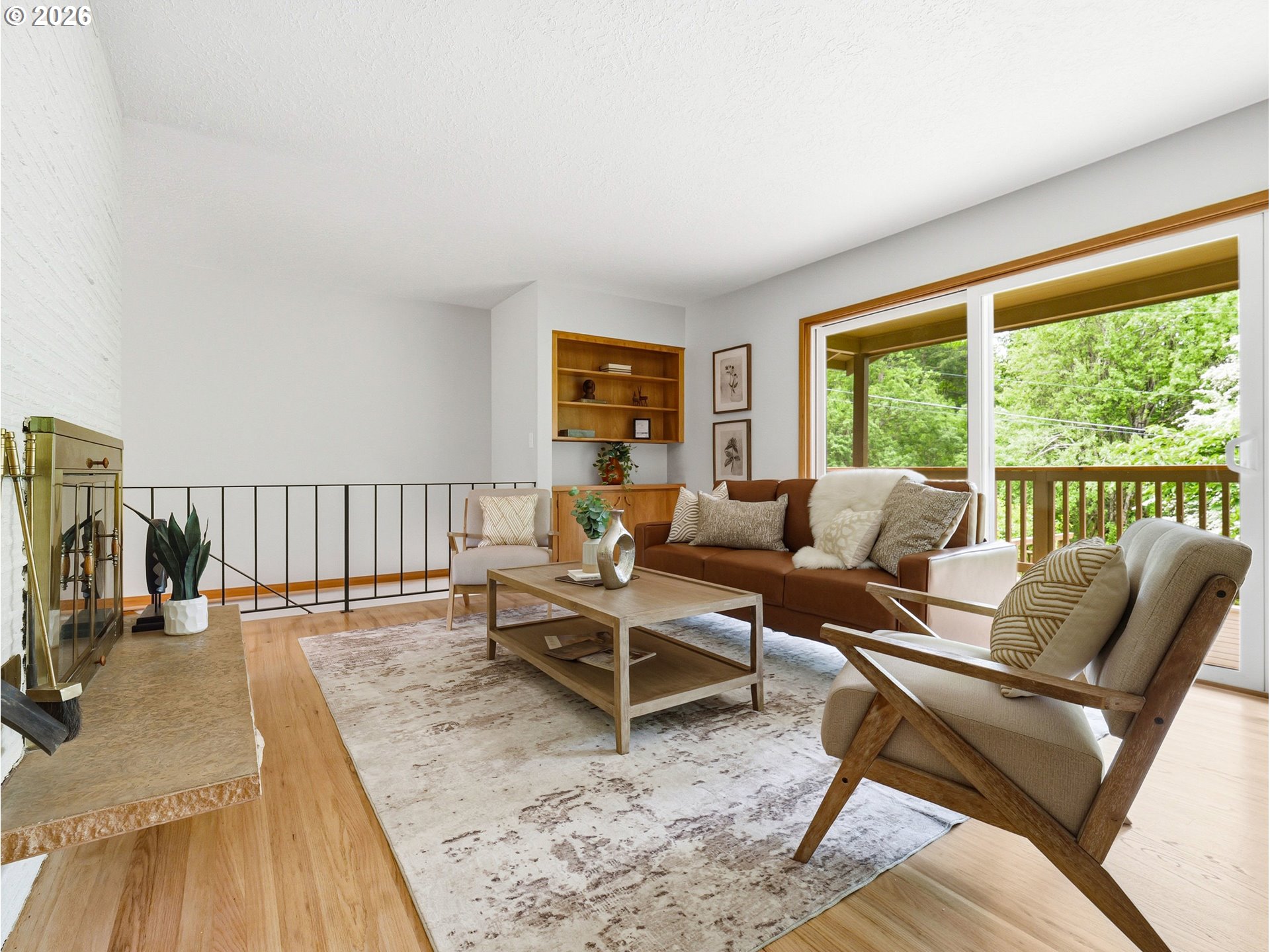 600 Southwest Viewmont Drive Portland, OR 97225 - Photo 11 of 47 Living Room