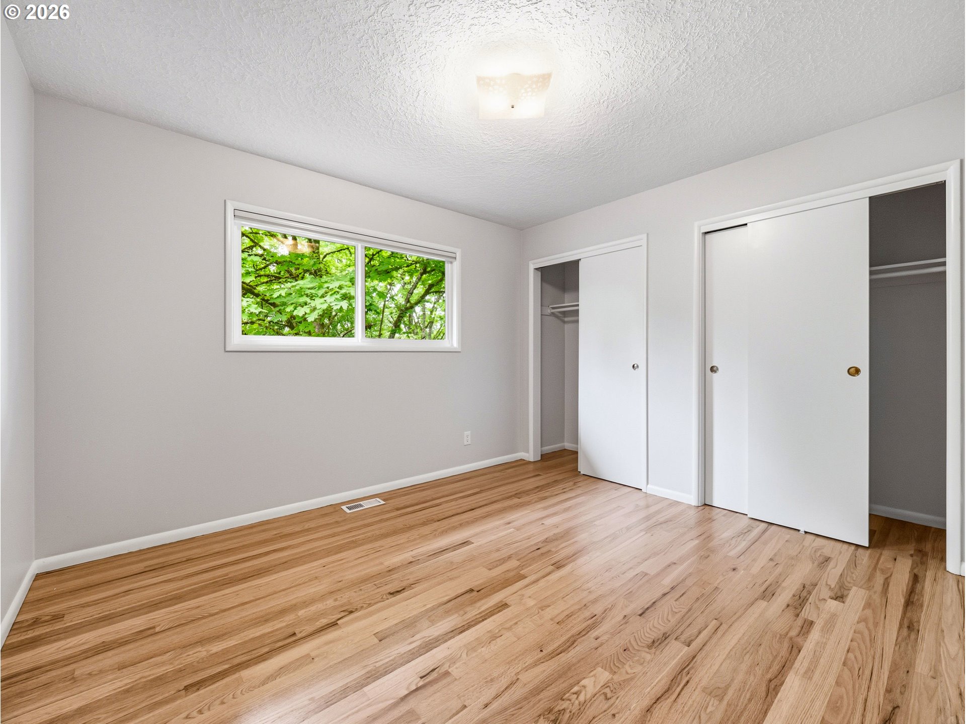 600 Southwest Viewmont Drive Portland, OR 97225 - Photo 25 of 47 Bedroom